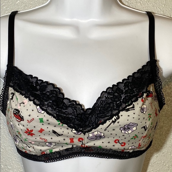 Savage X Fenty Black and Gray Lace Bra with Adjustable Straps - Picture 5 of 7